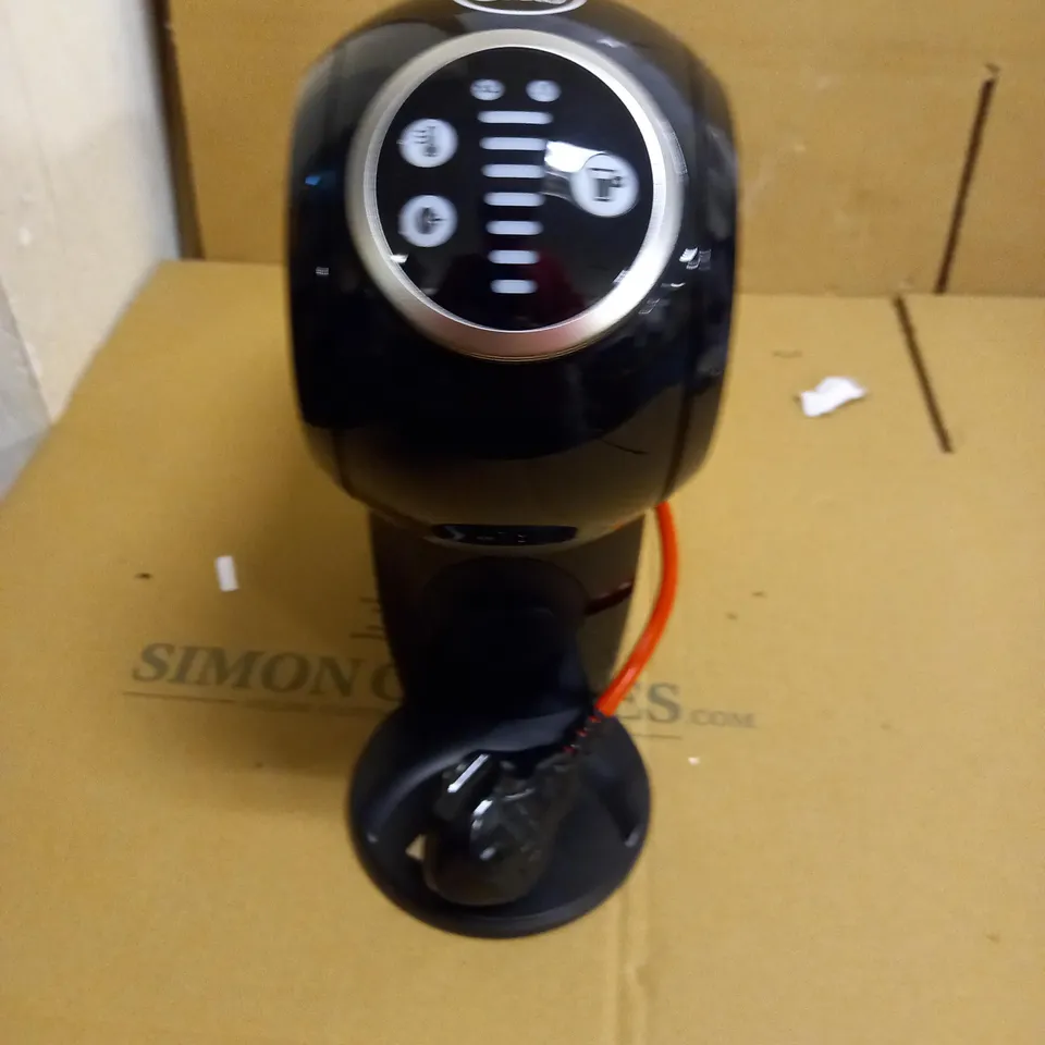 NESCAFE DOLCE GUSTO GENIO PLUS COFFEE MACHINE