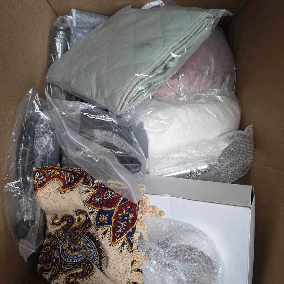 APPROXIMATELY 15 ASSORTED HOUSEHOLD PRODUCTS TO INCLUDE SHOWER HEADS, WALKING CANE, SHEETS ETC
