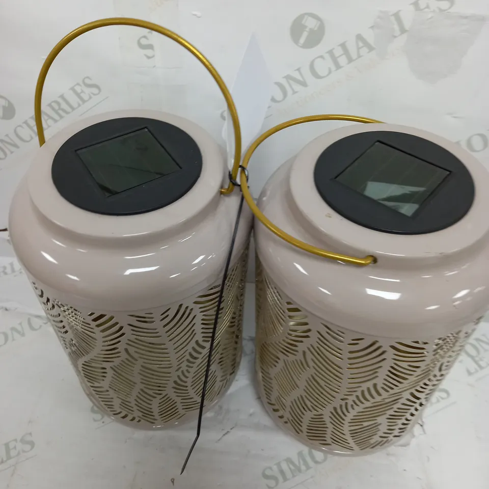 GARDEN REFLECTIONS SET OF 2 PATTERNED SOLAR LANTERNS, LEAF 