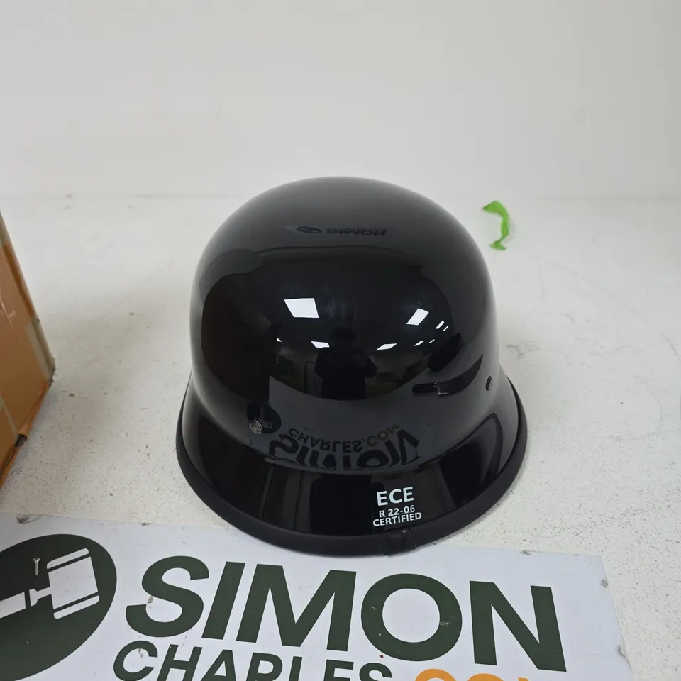 BLACK MOTORCYCLE HELMET – ECE R22-06 CERTIFIED
