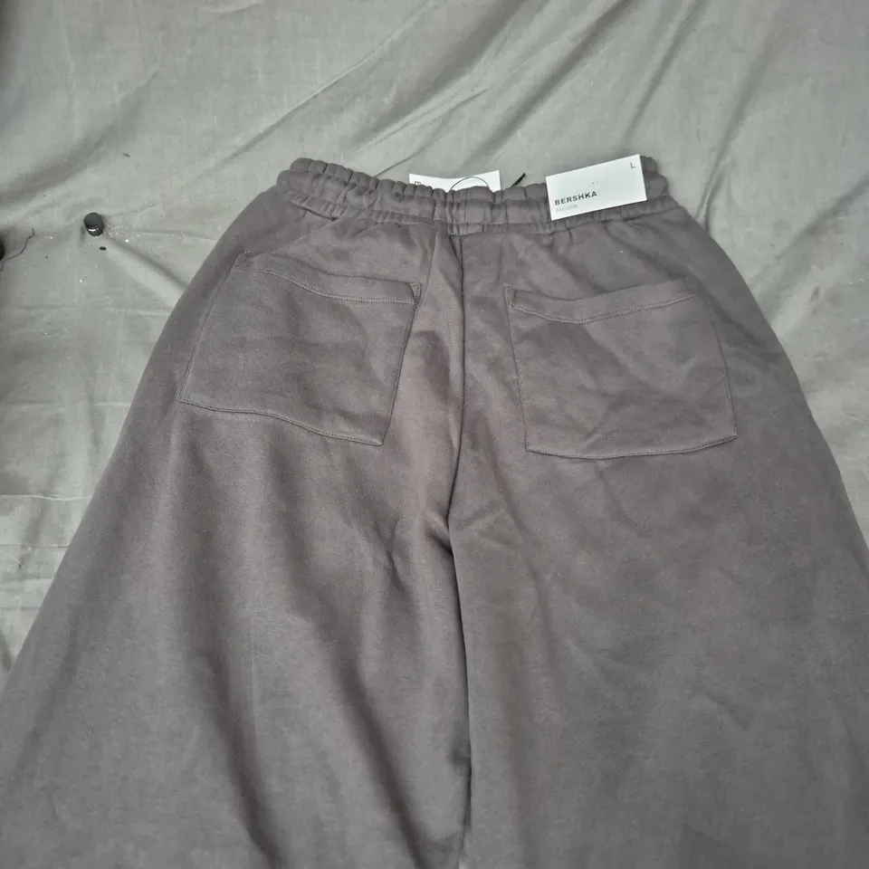 Bershka Men's Joggers – Grey, Size L (EU 40)