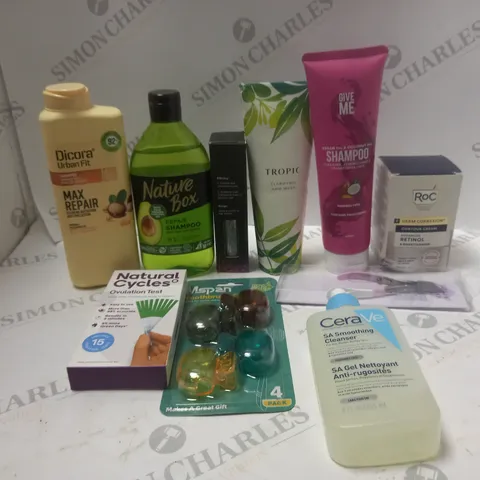 LOT OF ASSORTED COSMETIC ITEMS TO INCLUDE SHAMPOO'S, CONTOUR CREAM AND OVULATION TESTS