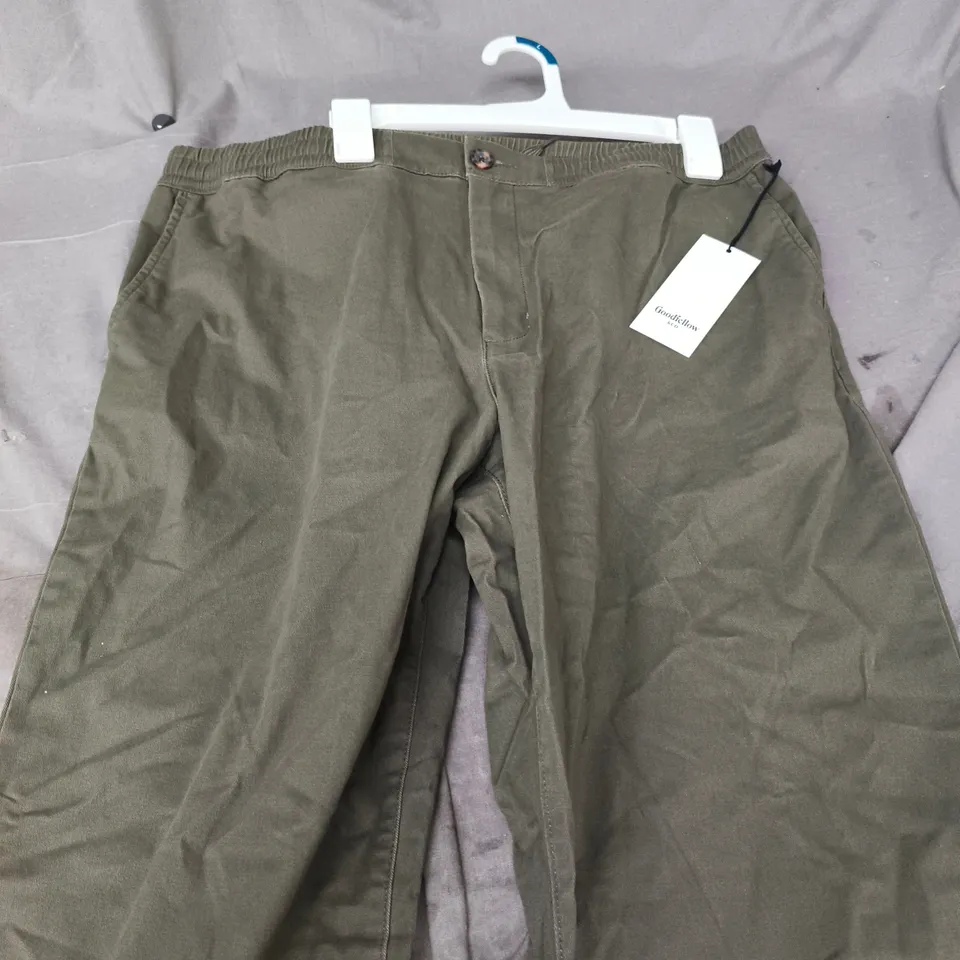 GOODFELLOW & CO OLIVE GREEN MEN'S CHINOS – SIZE L