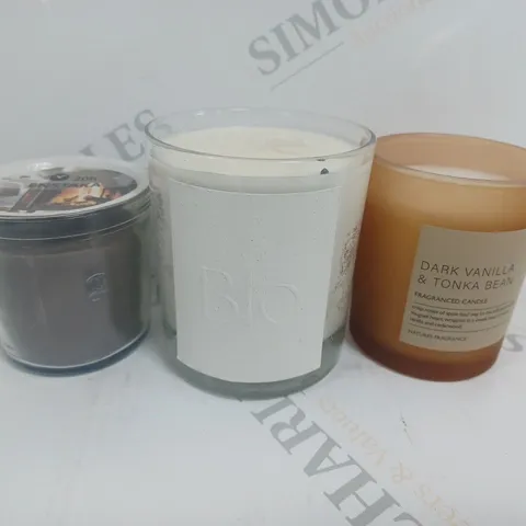 BOX OF 3 ASSORTED SCENTED CANDLES