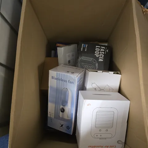 BOX OF APPROXIMATELY 10 ASSORTED ITEMS INCLUDING COLD AIR HUMIDIFIER, BLADELESS FAN AND TRAVEL STEAMER AND IRON