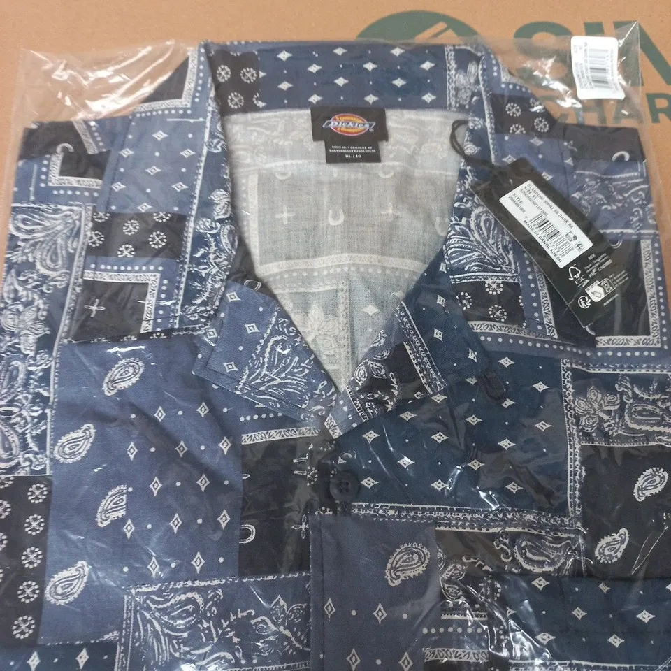 DICKIES BANDANA PRINT SHIRT – NAVY BLUE – UK SIZE XL