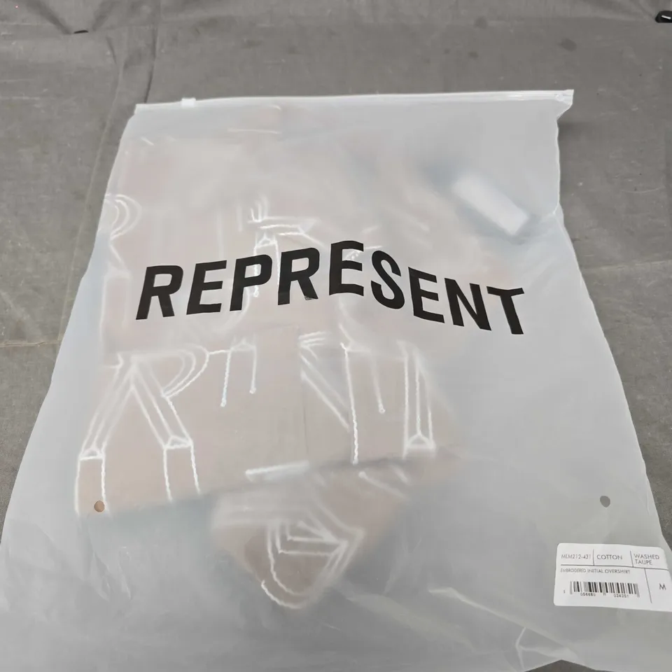 REPRESENT INITIAL OVERSHIRT SIZE M