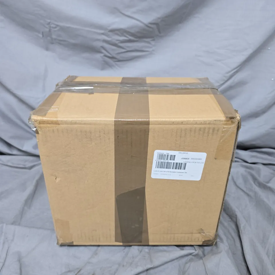 LOCK & LOCK SET OF 8 NESTABLE CONTAINERS SET