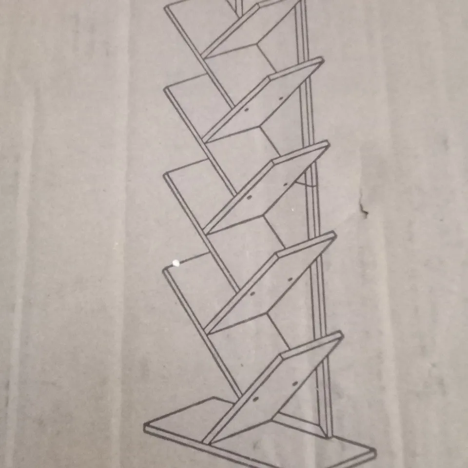 BOXED MAERVEIL LADDER SHELVES 