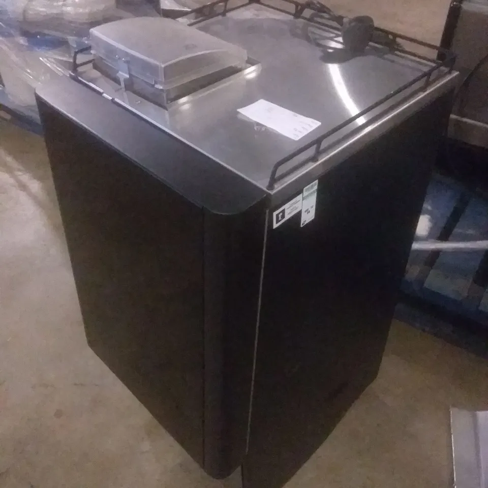 COFFETEK VITRO X4 COFFEE MACHINE 