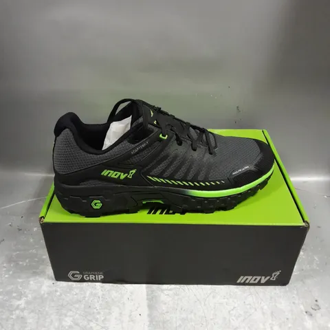 BOXED PAIR OF INOV ROCLITE ULTRA G 320 TRAINERS IN BLACK/GREEN SIZE MENS UK 10.5