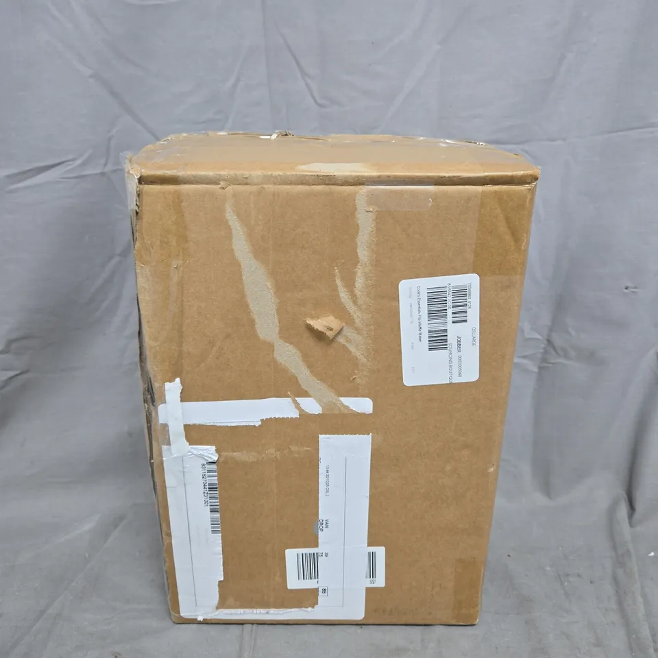 COOKS ESSENTIALS FLIP WAFFLE MAKER