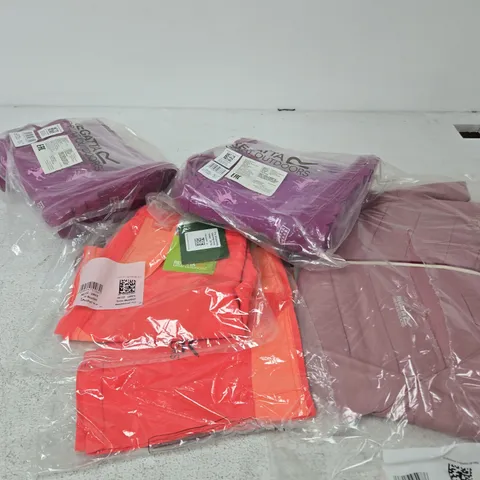 24 X ASSORTED BRAND NEW CHILDRENS REGATTA CLOTHING PRODUCTS IN VARIOUS STYLES & SIZES