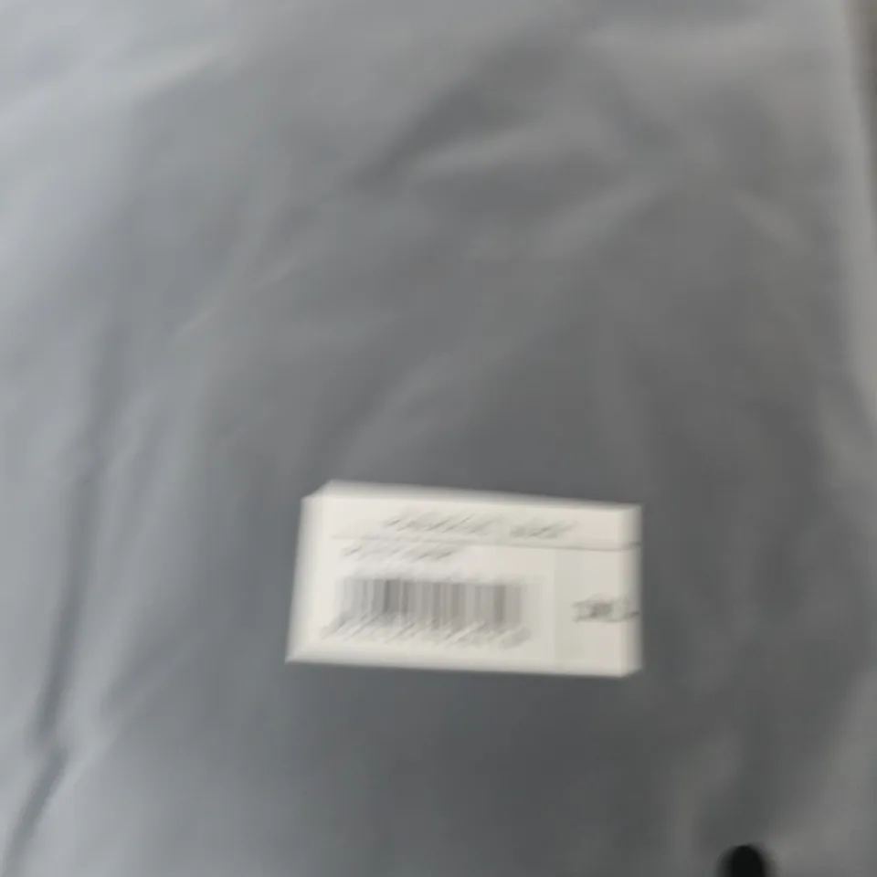 BAGGED BUILT DIFFERENT POLO SHIRT - SIZE 3XL