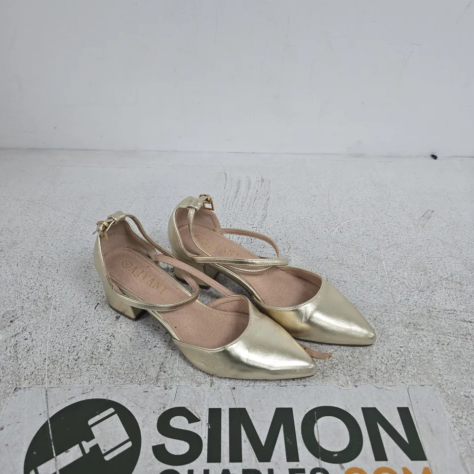 AJVANI WOMEN'S GOLD SLINGBACK HEELS, UK SIZE 5