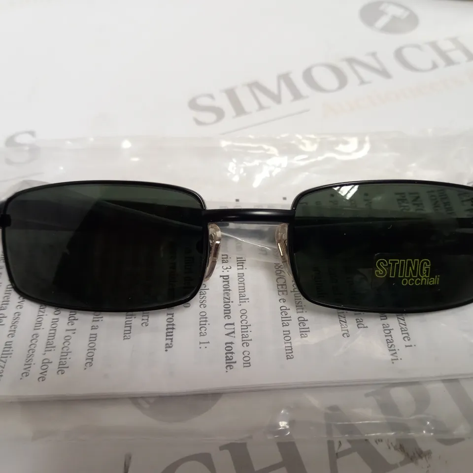 APPROXIMATELY 13 DIERRE STING SUNGLASSES