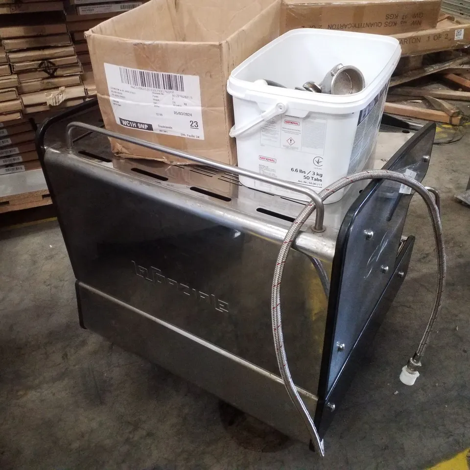 LA SPAZIALE S2 2 GROUP COFFEE MACHINE