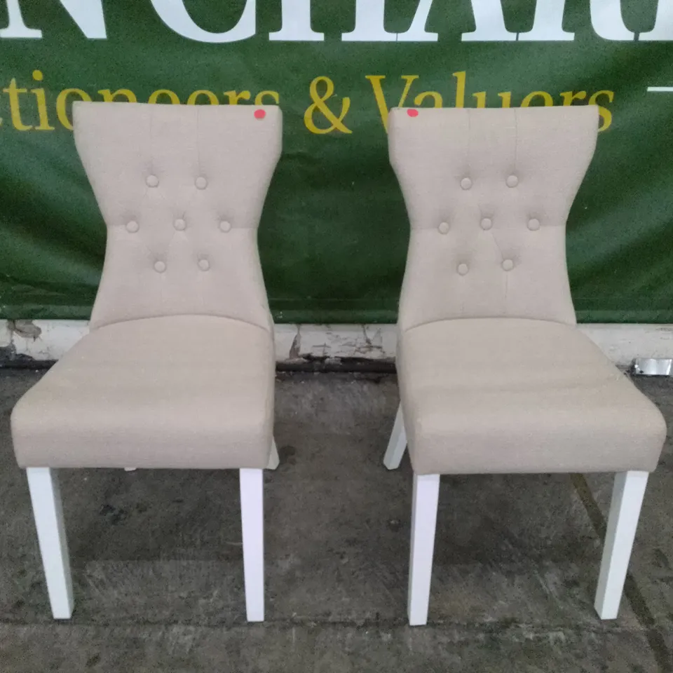 SET OF 2 NEW BEWLEY OATMEAL FABRIC BUTTON BACK DINING CHAIRS (WHITE LEG)