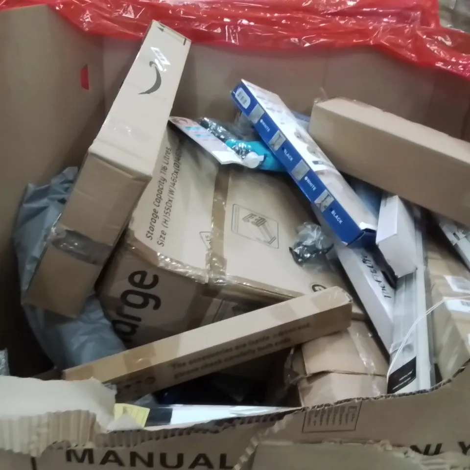PALLET OF ASSORTED HOUSEHOLD GOODS AND PRODUCTS TO INCLUDE;PORTABLE BATHTUB,PICTURE FRAME,4IN1 POSITIONING RULER