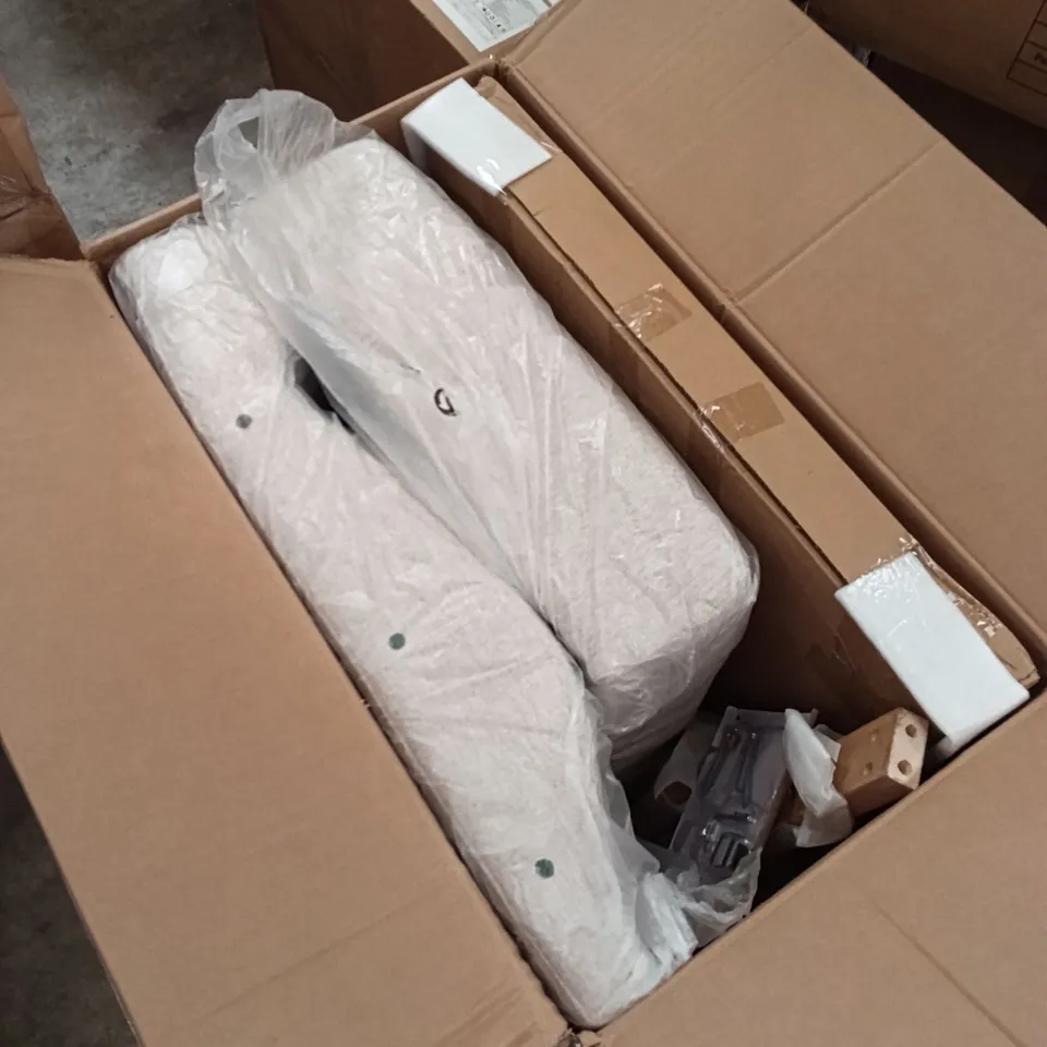 BOXED LIVING ROOM CHAIR - LIGHT GREY (1 BOX)