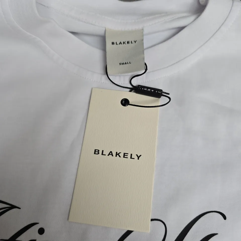 BLAKELY ACTIVE STUDIOS WHITE T-SHIRT – SIZE SMALL