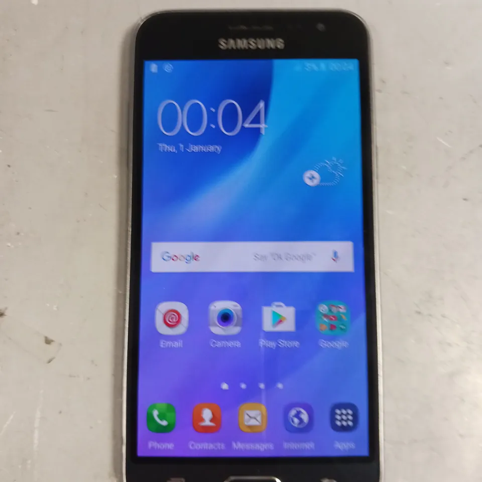 SAMSUNG GALAXY J3 SMARTPHONE 