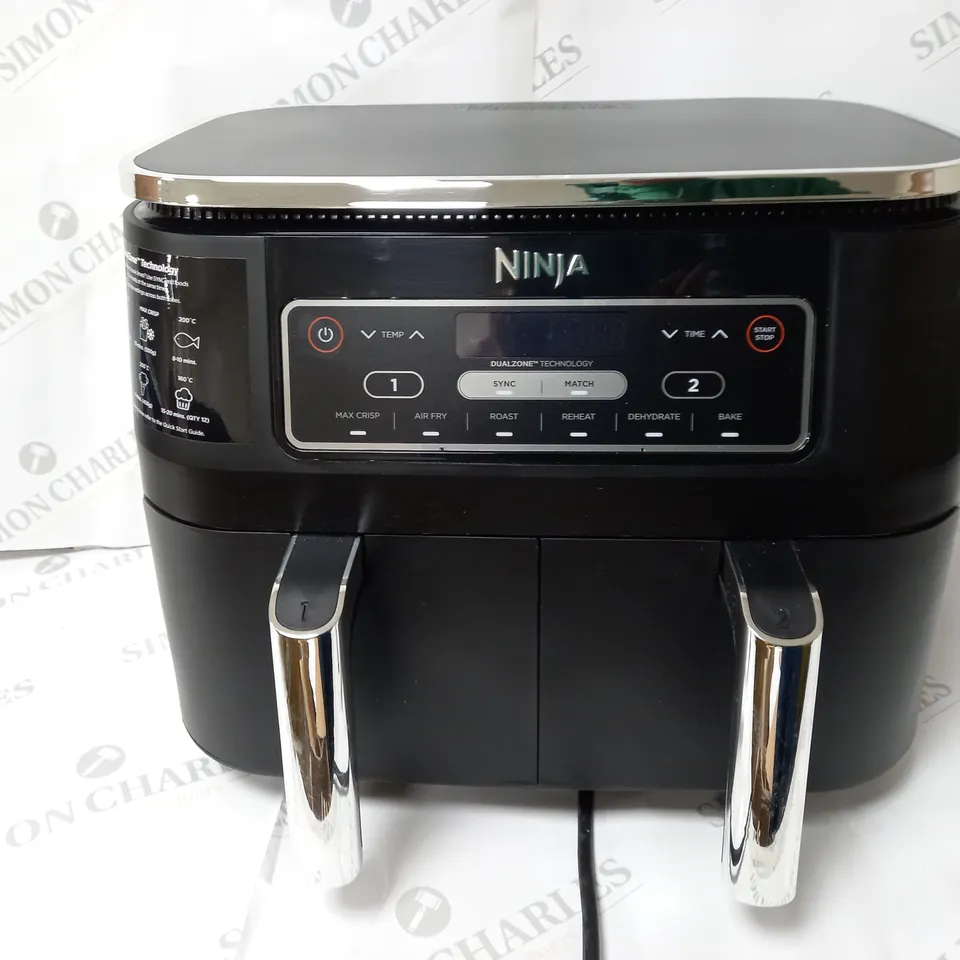 BOXED NINJA FOODI DUAL ZONE 7.6 LITRE AIR FRYER