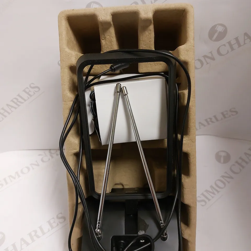 AMPLIFIED HDTV INDOOR AERIAL