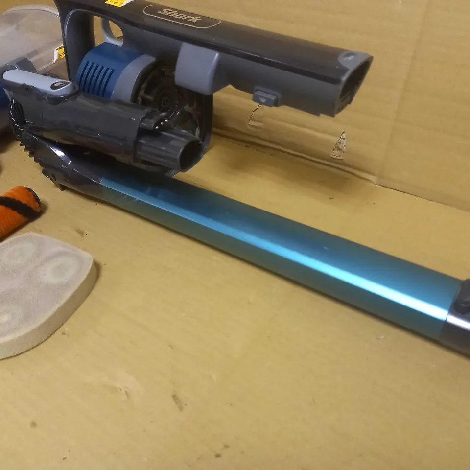 SHARK CORDLESS STICK VACUUM CLEANER