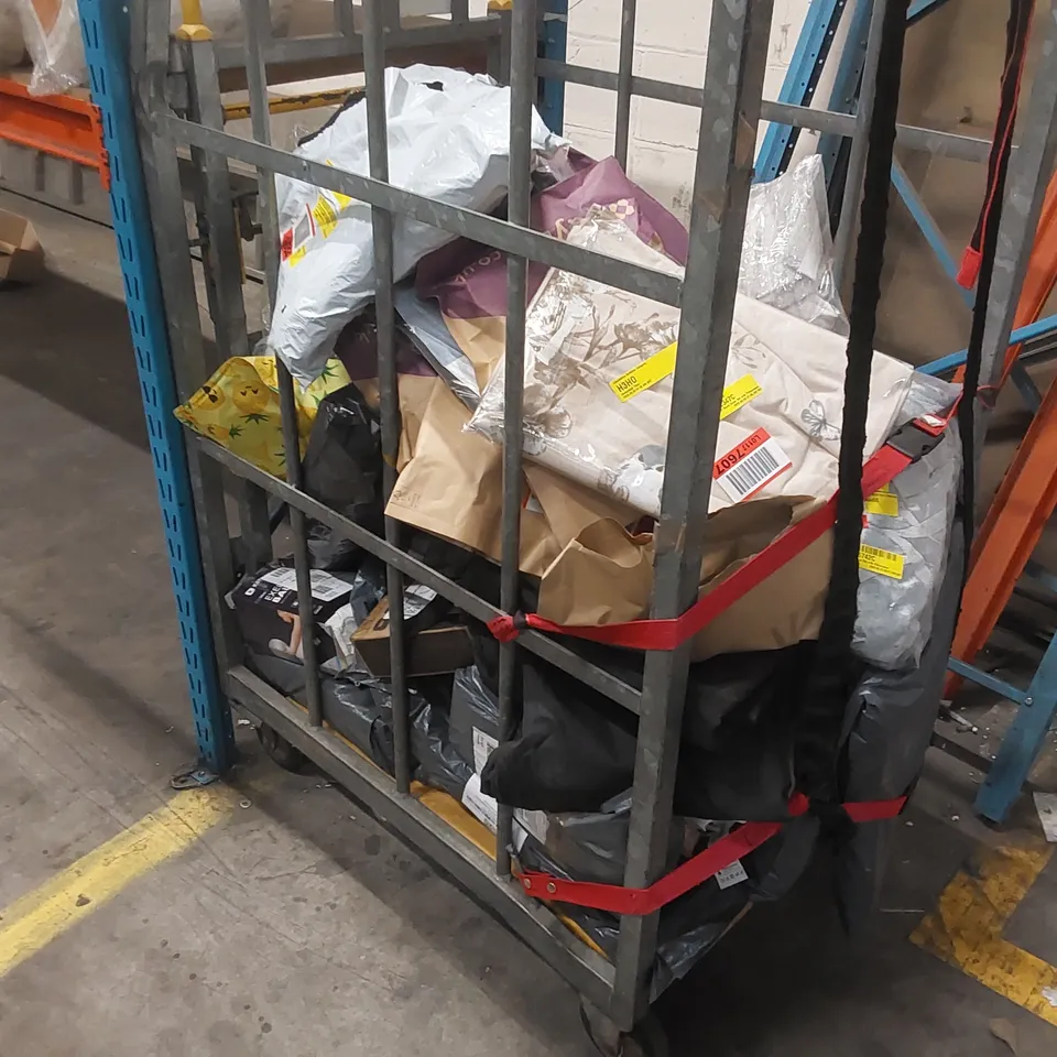 CAGE OF ASSORTED CONSUMER PRODUCTS // CAGE NOT INCLUDED 
