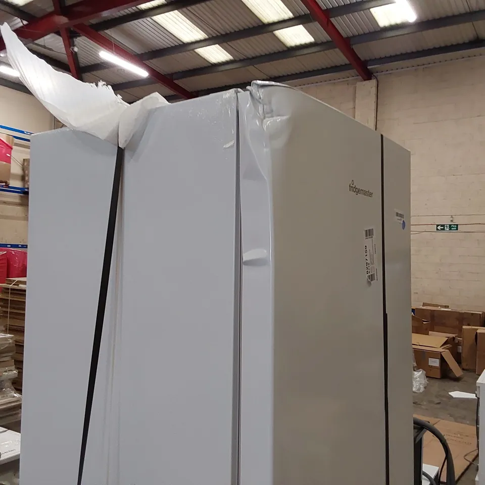 FRIDGEMASTER FREESTANDING FRIDGE FREEZER WHITE