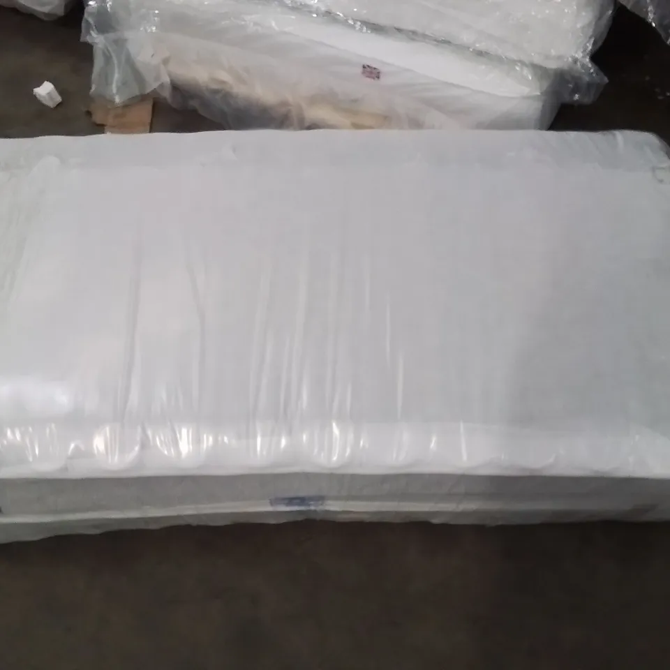 QUALITY BAGGED SERENITY HYBRID TRIO MEMORY FOAM 150CM KING SIZE MATTRESS