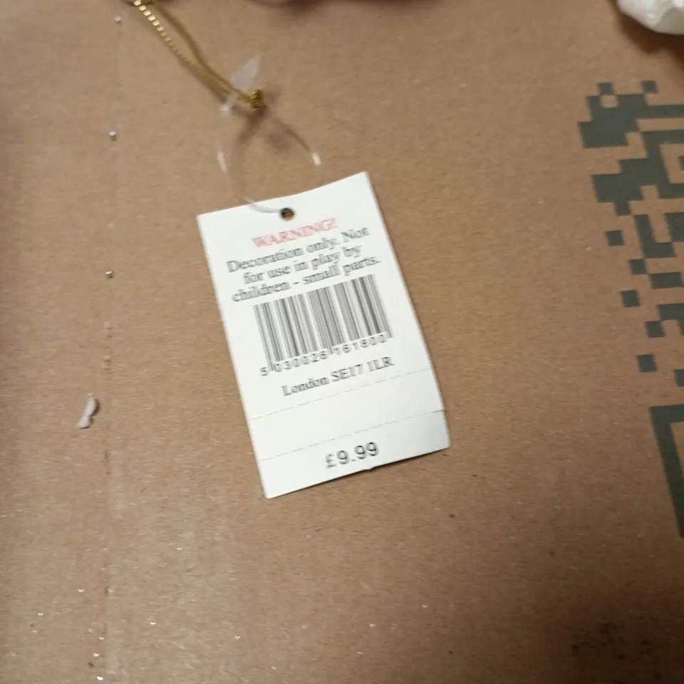 LOT OF 18 AS NEW GISELLA GRAHAM PRINCESS THEMED HANGING TREE DECORATIONS