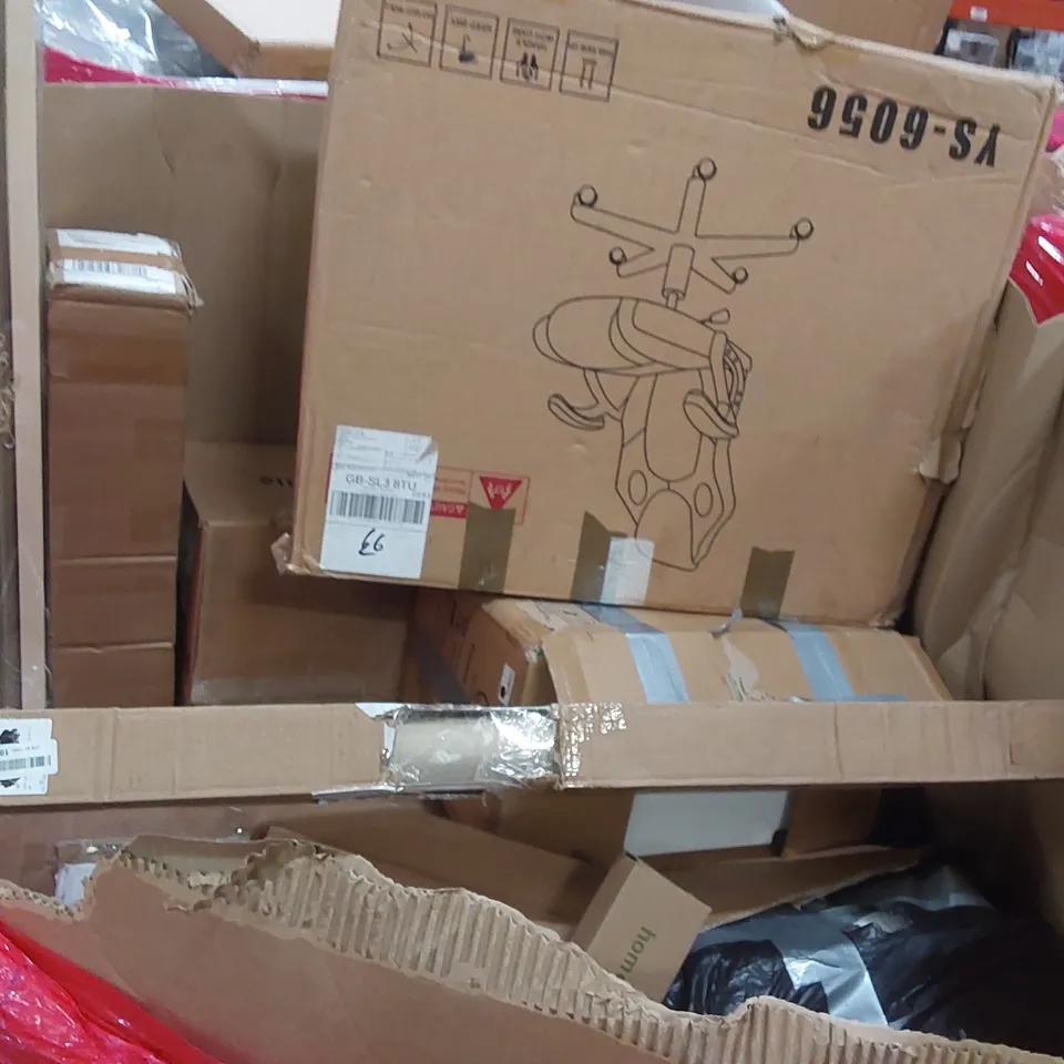 LARGE PALLET OF ASSORTED HOUSEHOLD PRODUCTS TO INCLUDE; FURDUZZ MIRROR, CROCKERY, DONYER POWER CONVECTION HEATER, ASTRO BOY AND LAND TALE BED ASSIST RAIL