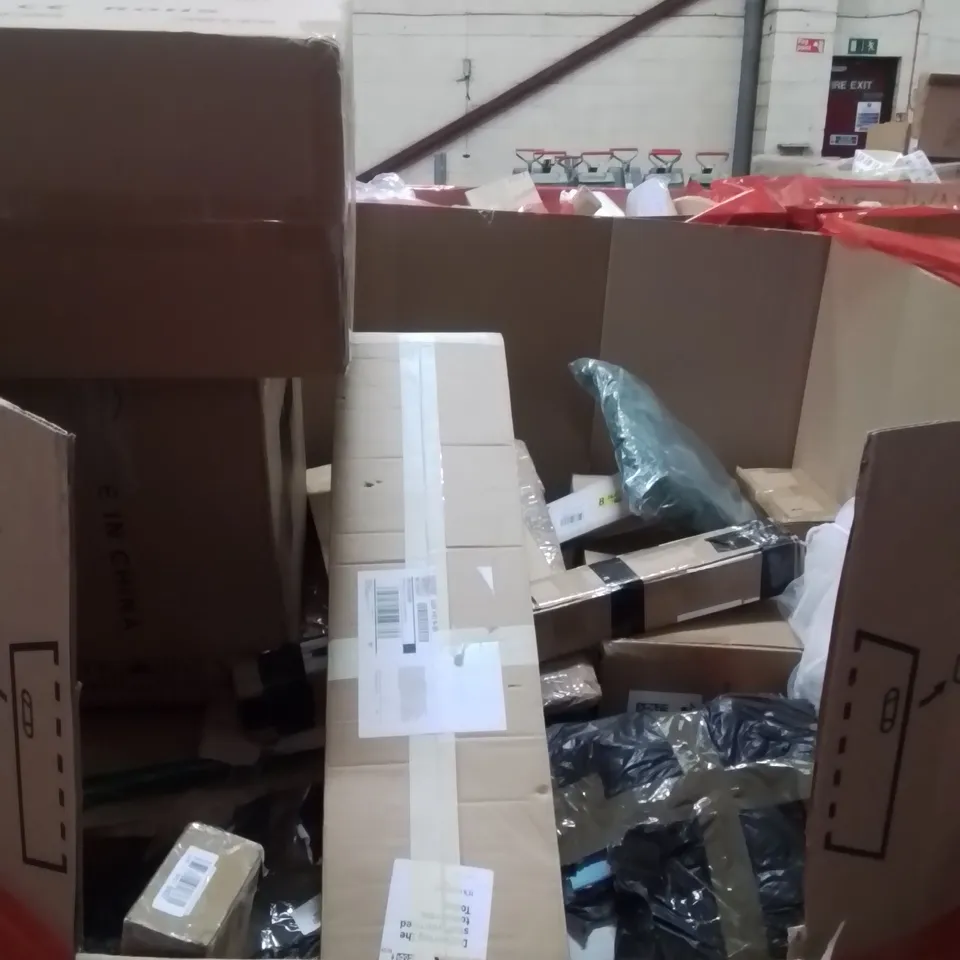 PALLET OF ASSORTED HOUSEHOLD GOODS AND PRODUCTS TO INCLUDE;BABY FITNESS BLANKET, COFFEE MAKER,DOG GRASS WITH TRAY,NON STICK BAKING SHEET SET AND OTHER ASSORTED ITEMS...