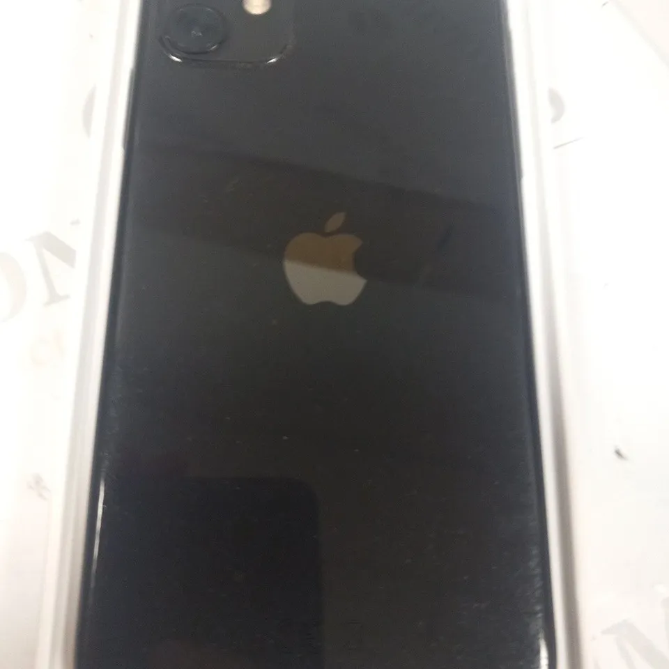 BOXED APPLE IPHONE 11 MOBILE PHONE