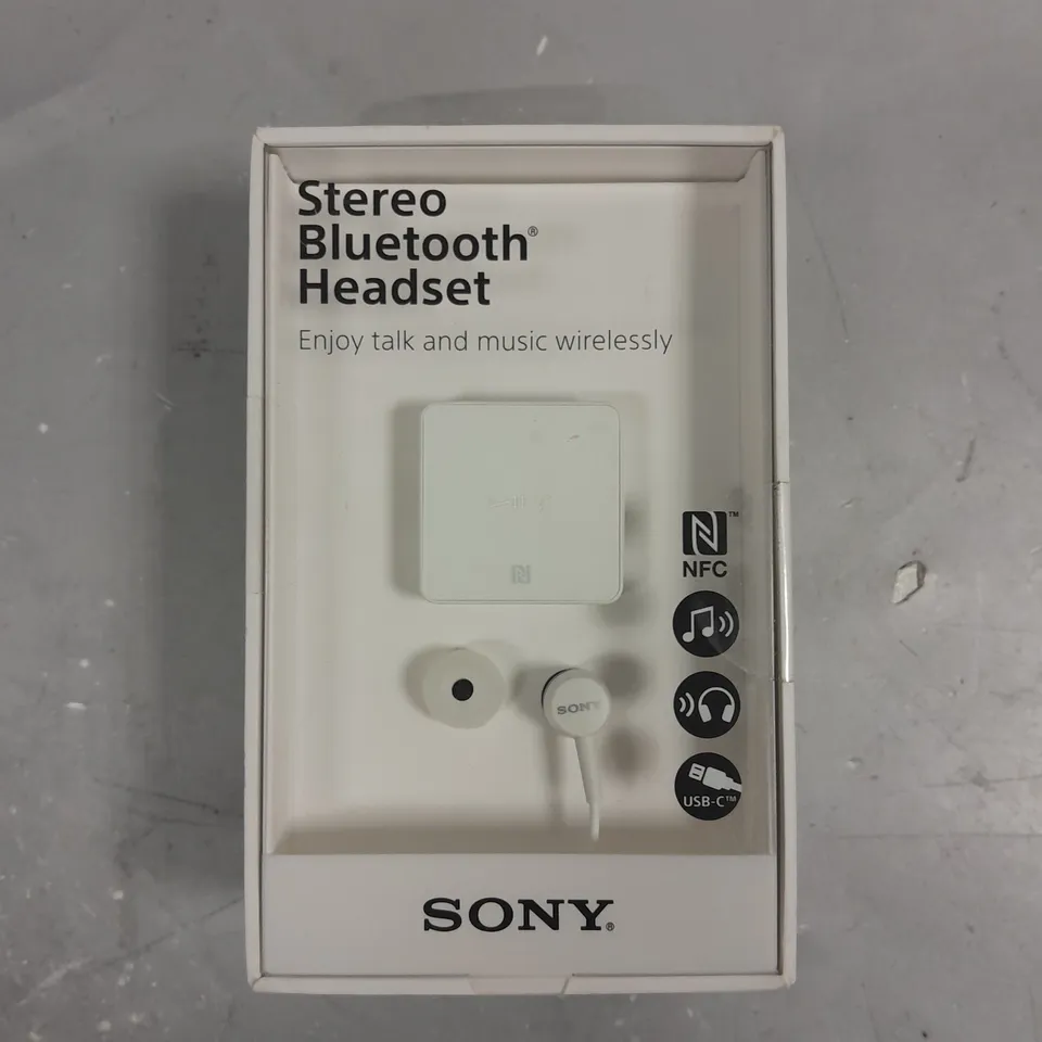 BOXED SONY STEREO BLUETOOTH HEADSET 