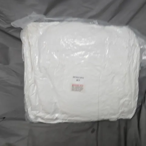 bagged 4ft mattress topper win white