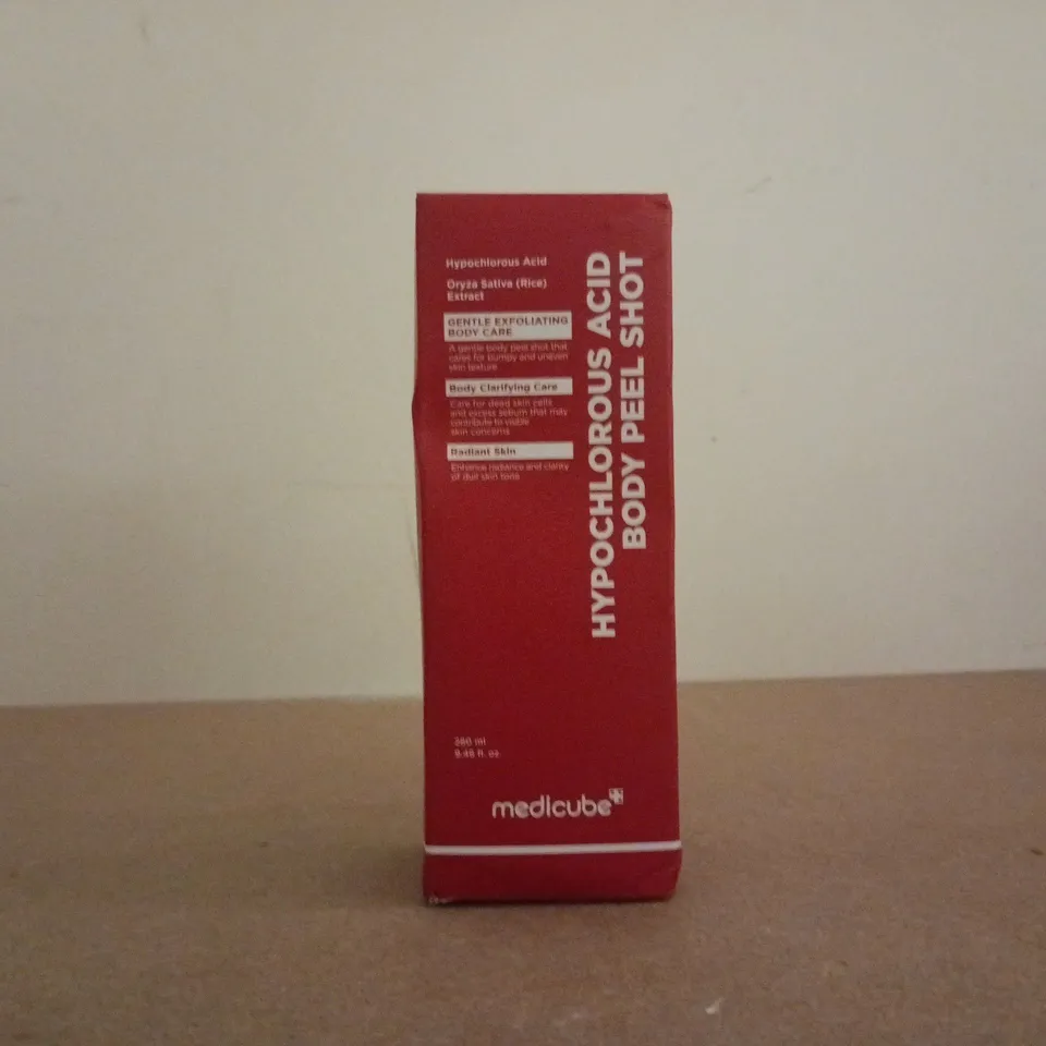 MEDICUBE HYPOCHLOROUS ACID BODY PEEL SHOT (280ML)