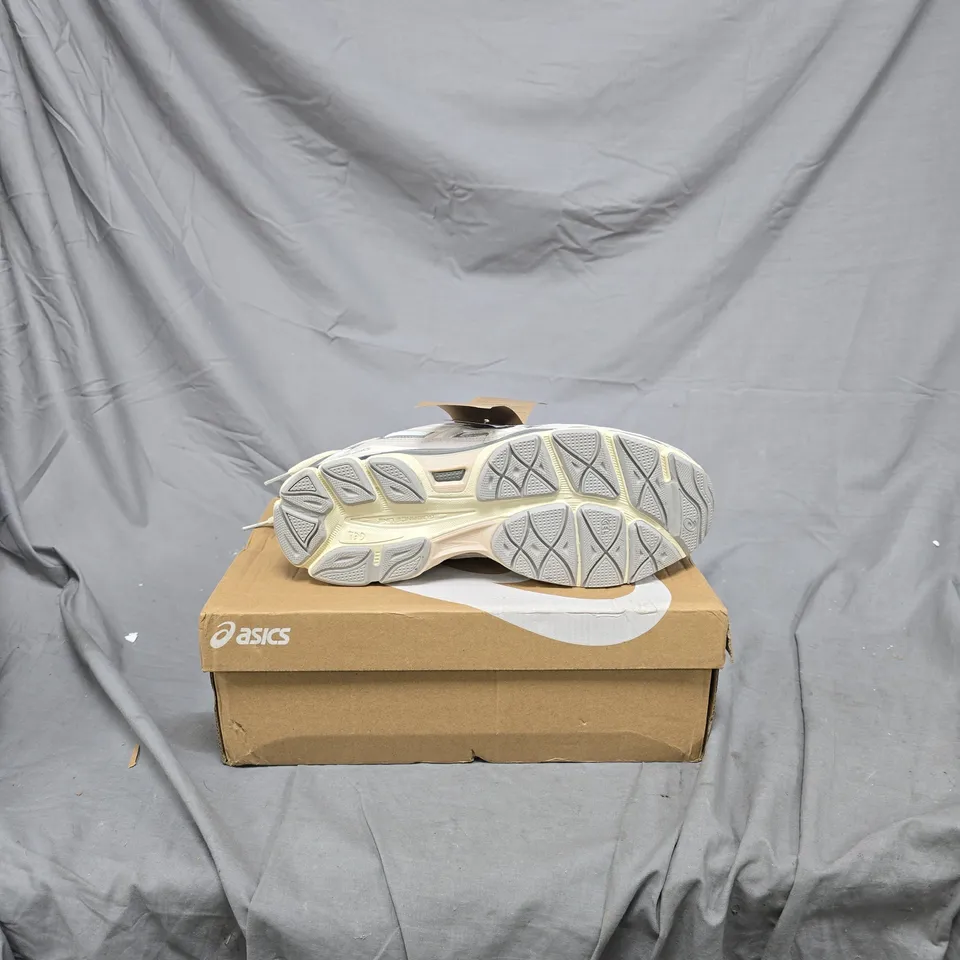 ASICS RUNNING SHOES – GREY/BEIGE MESH 