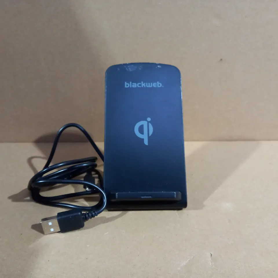 BLACKWEB FAST CHARGE WIRELESS CHARGING PAD