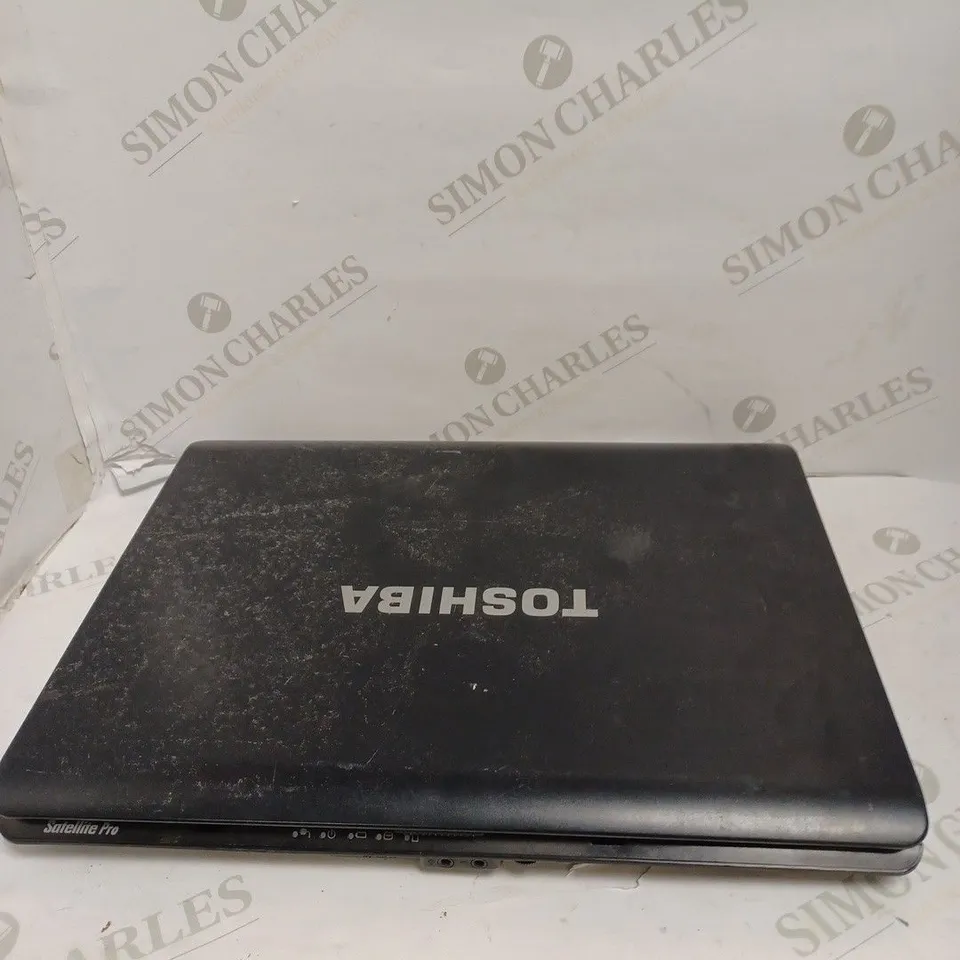 TOSHIBA SATELLITE PRO A2120 LAPTOP 