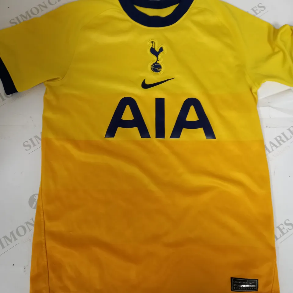 TOTTENHAM HOTSPURS AWAY SHIRT SIZE M