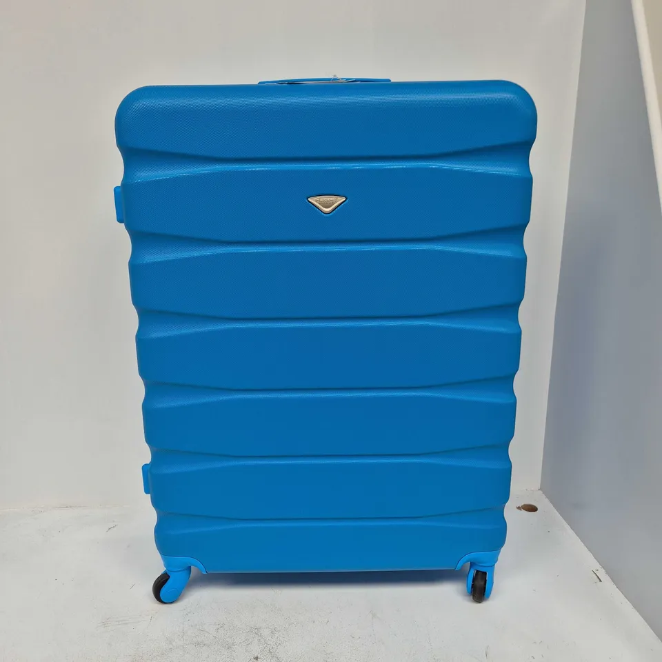 FLIGHT KNIGHT HARDSHELL SUITCASE IN BLUE