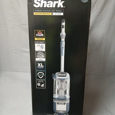 Shark Corded Vacuum Cleaner with Lift-Away – Anti Hair Wrap Plus