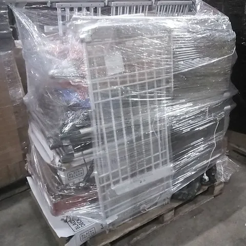 PALLET CONTAINING CLOTHES AIRERS