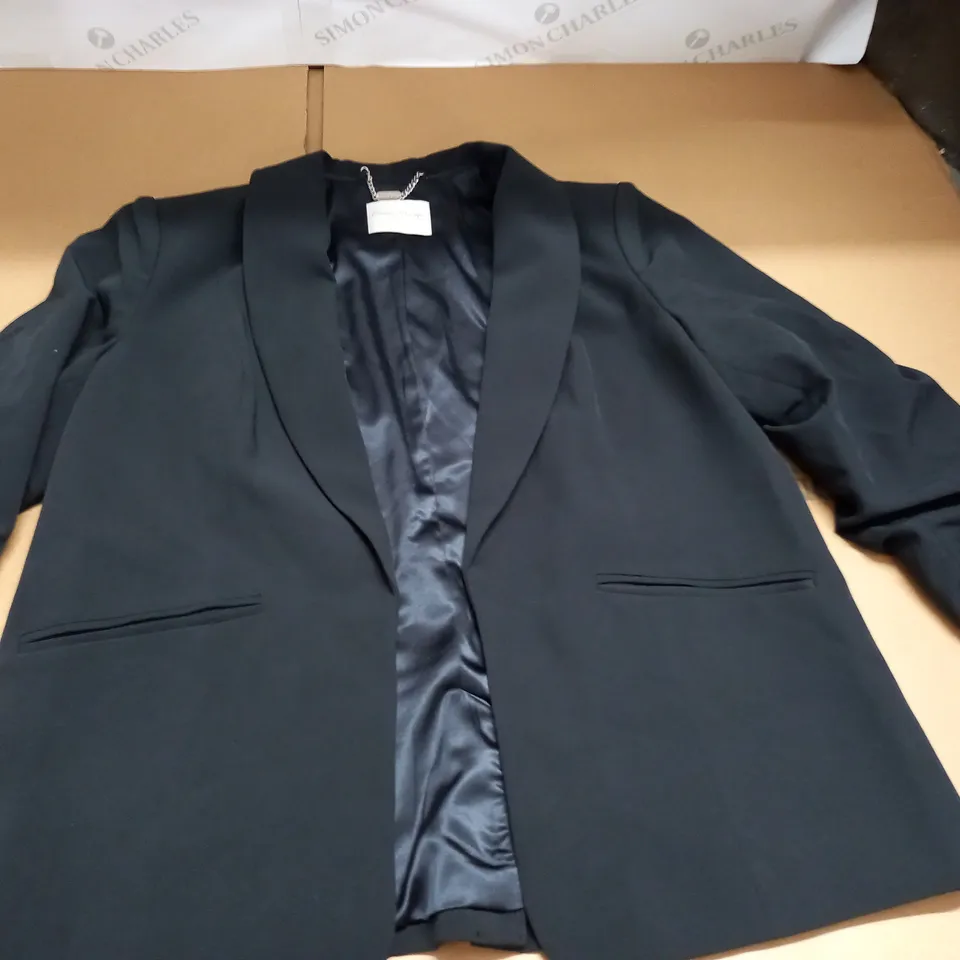 DANNI MINOGUE PETITE BLACK BLAZER - 14P