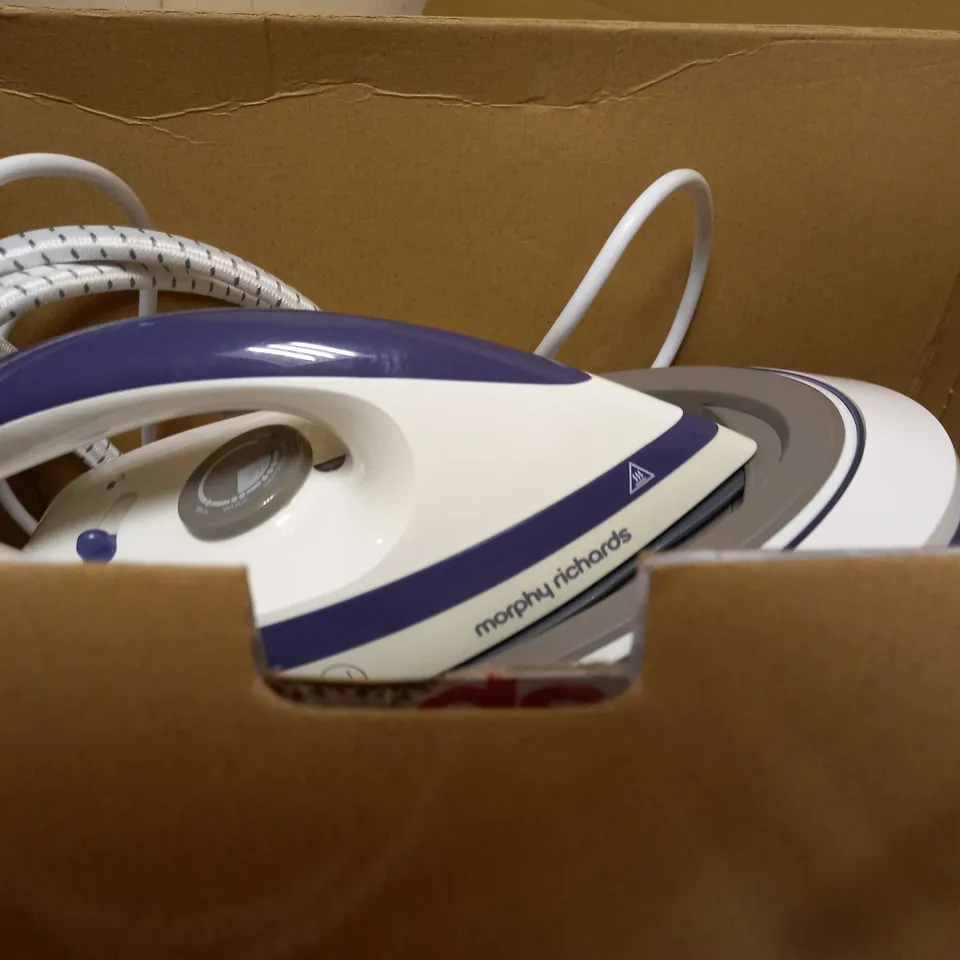 MORPHY RICHARDS SPEED GENERATOR IRON 
