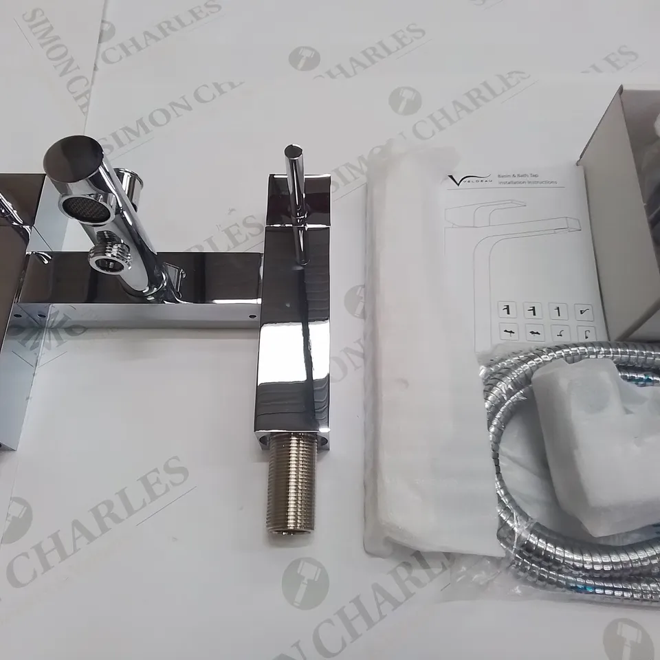 BOXED VELDEAU HAMPTON BATH FILLER AND SHOWER MIXER SET IN CHROME - 270X240X165MM