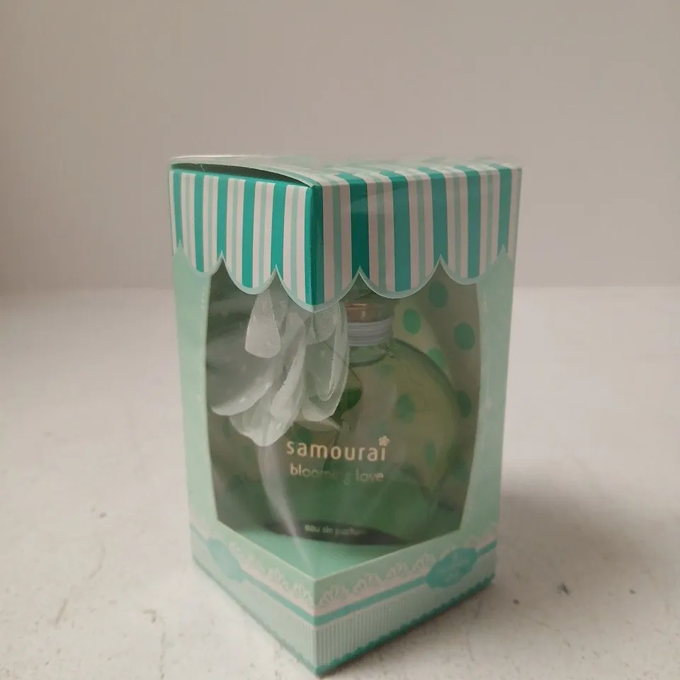 BOX OF APPROX 20 SAMOURAI BLOSSOM LOVE FRAGRANCE MINIATURE GIFT BOX SET